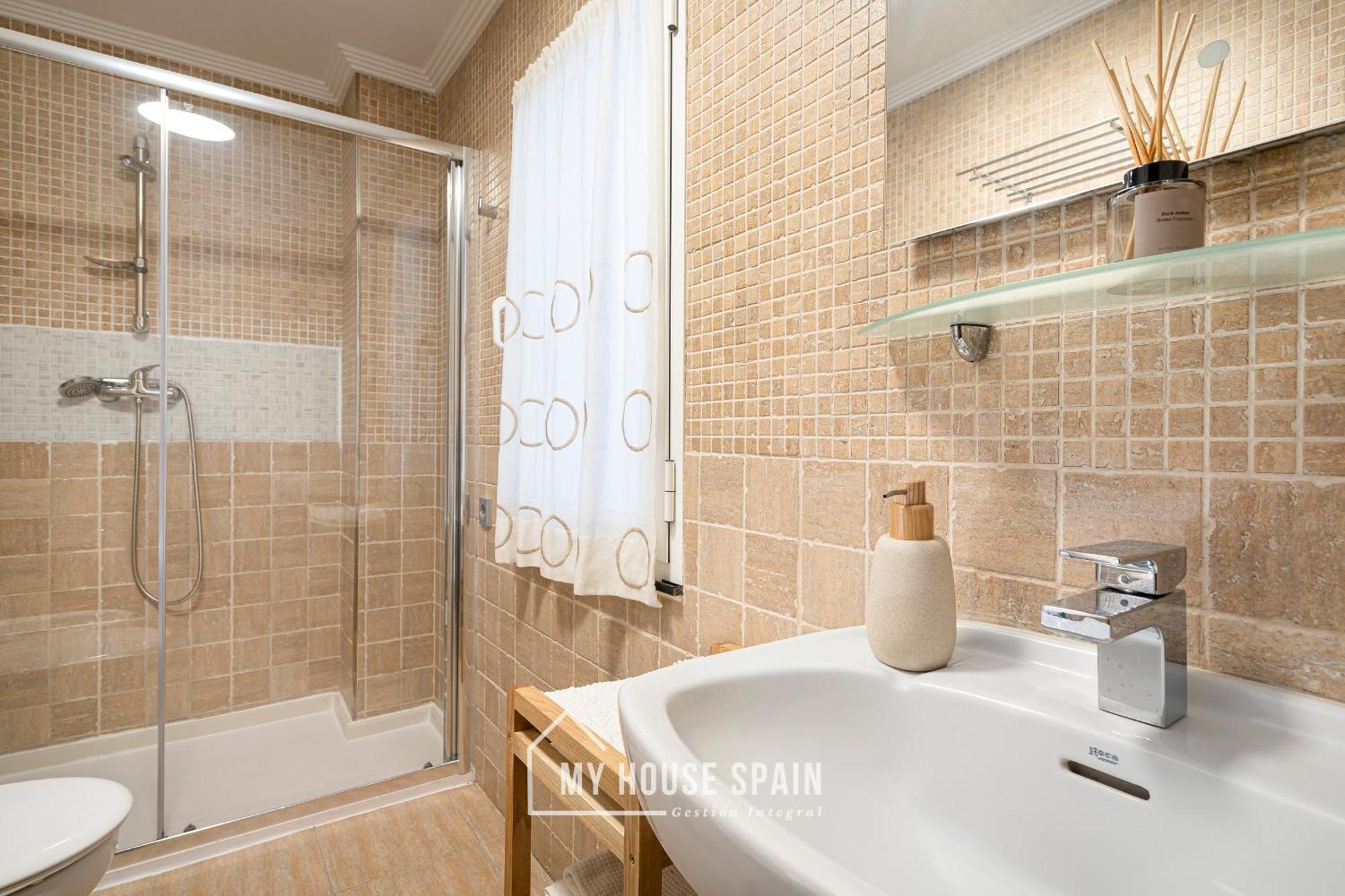 Myhousespain - Unico Piso Cerca De La Playa Gijon
